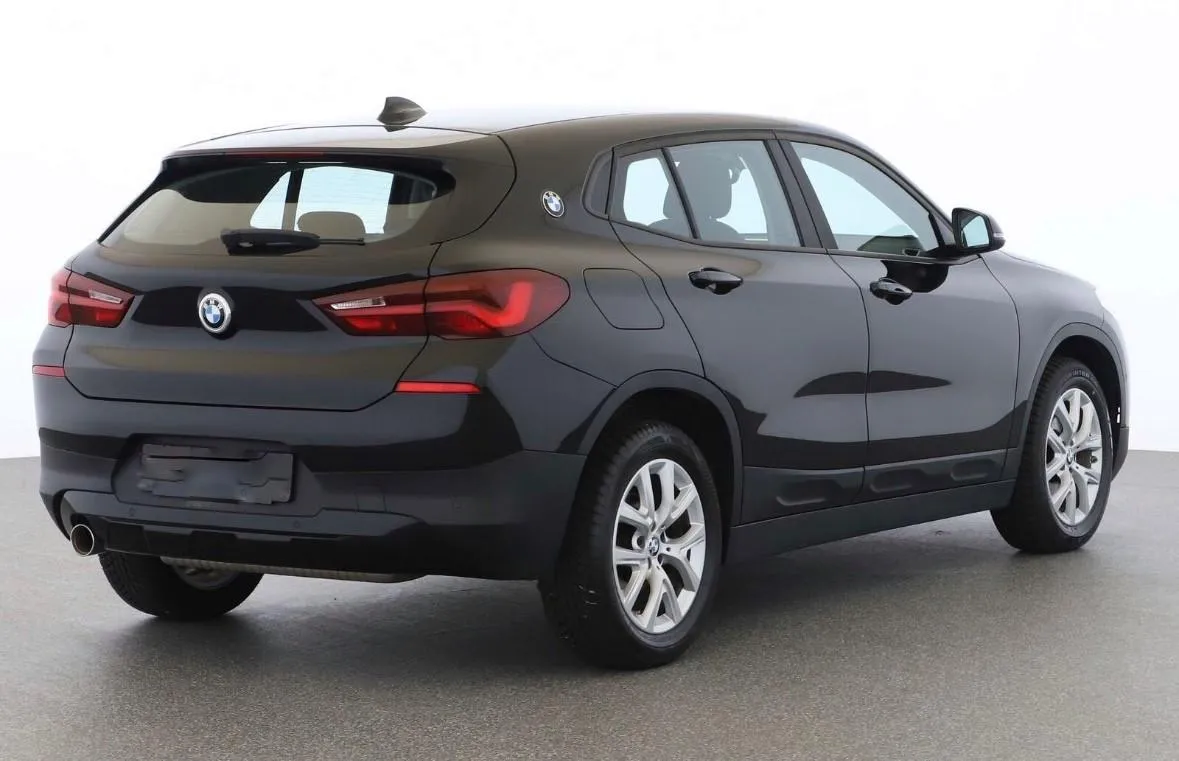 BMW X2 sDrive18i Image 2